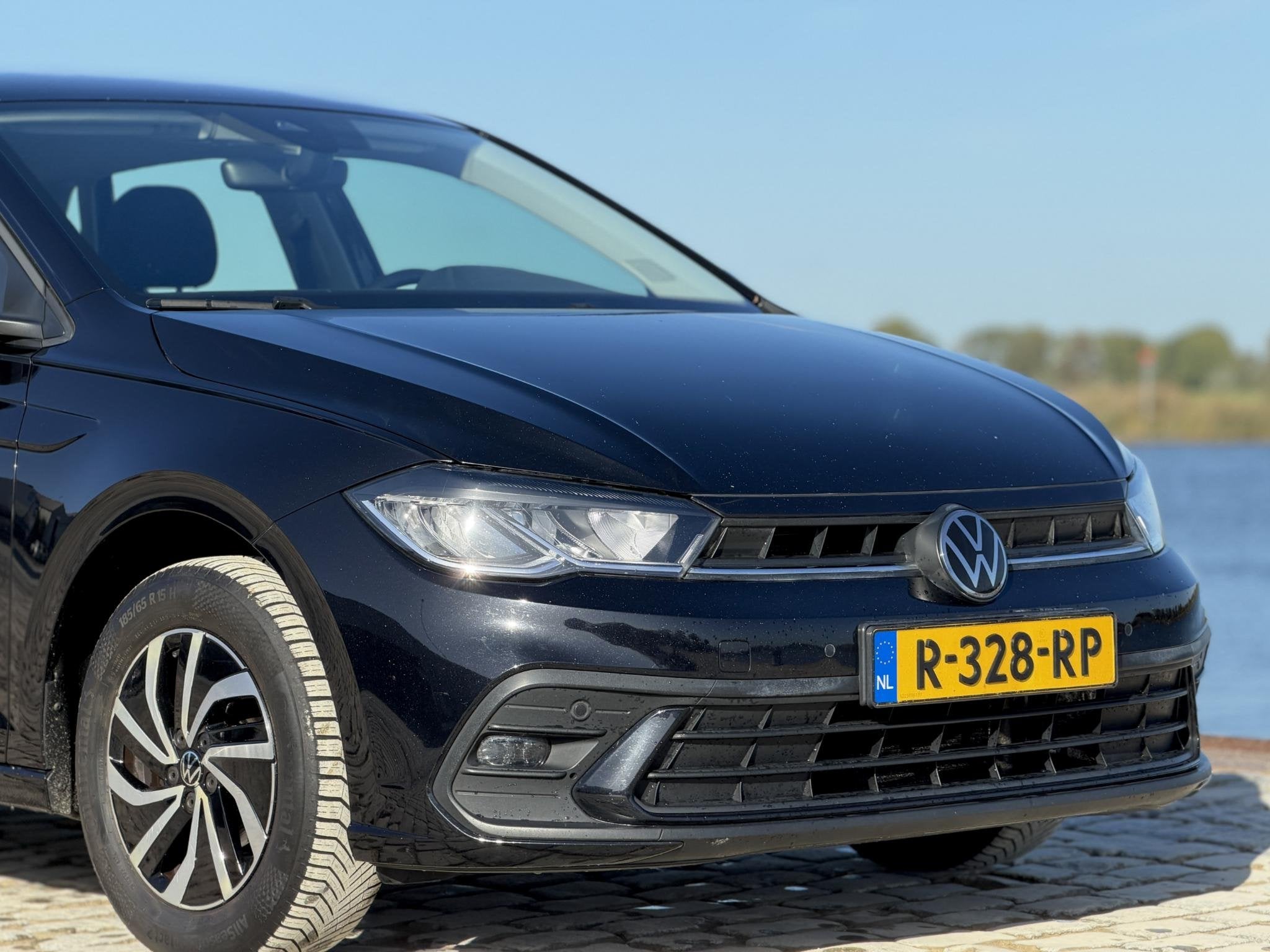 Volkswagen Polo 1.0 TSI Go|Virtual Dash|Stoel vw|Camera, Voorwielaandrijving, Dealer onderhouden, Stof, Gebruikt