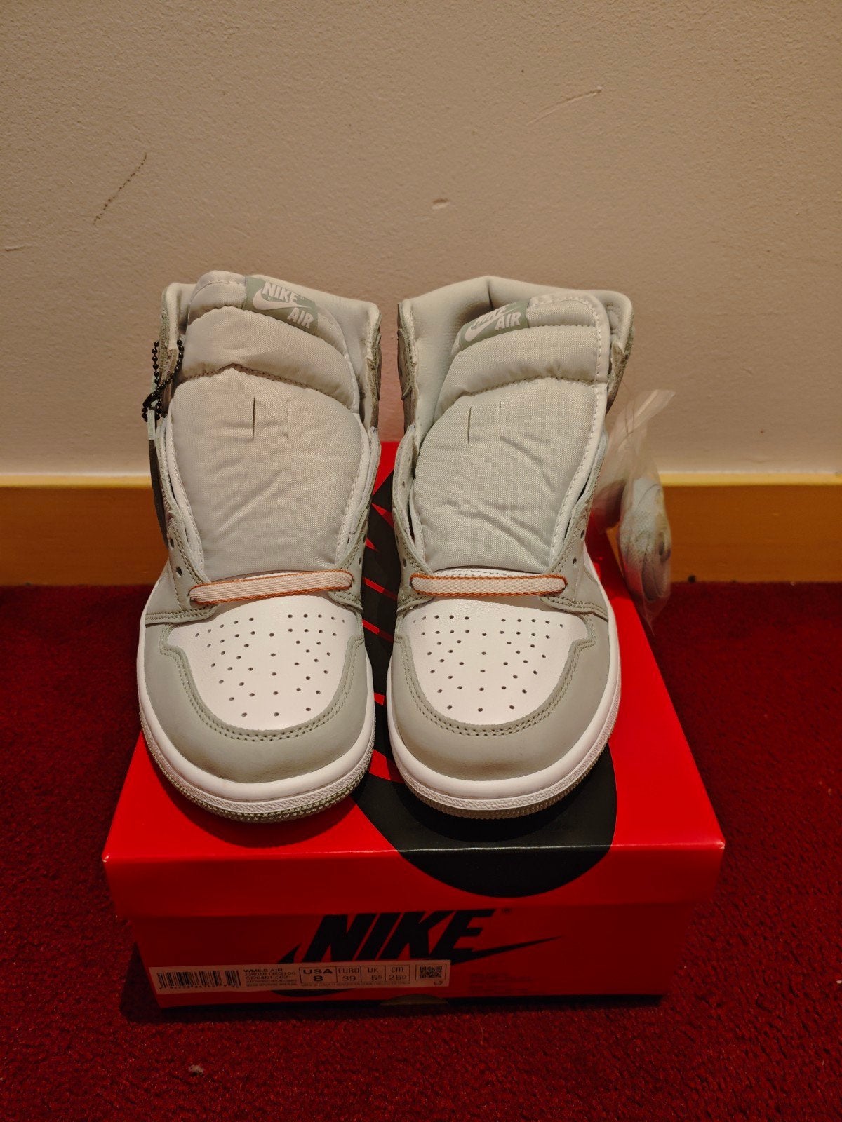 Nike air jordan 1 seafoam maat 39, Ophalen, Nieuw, Sneakers of Gympen