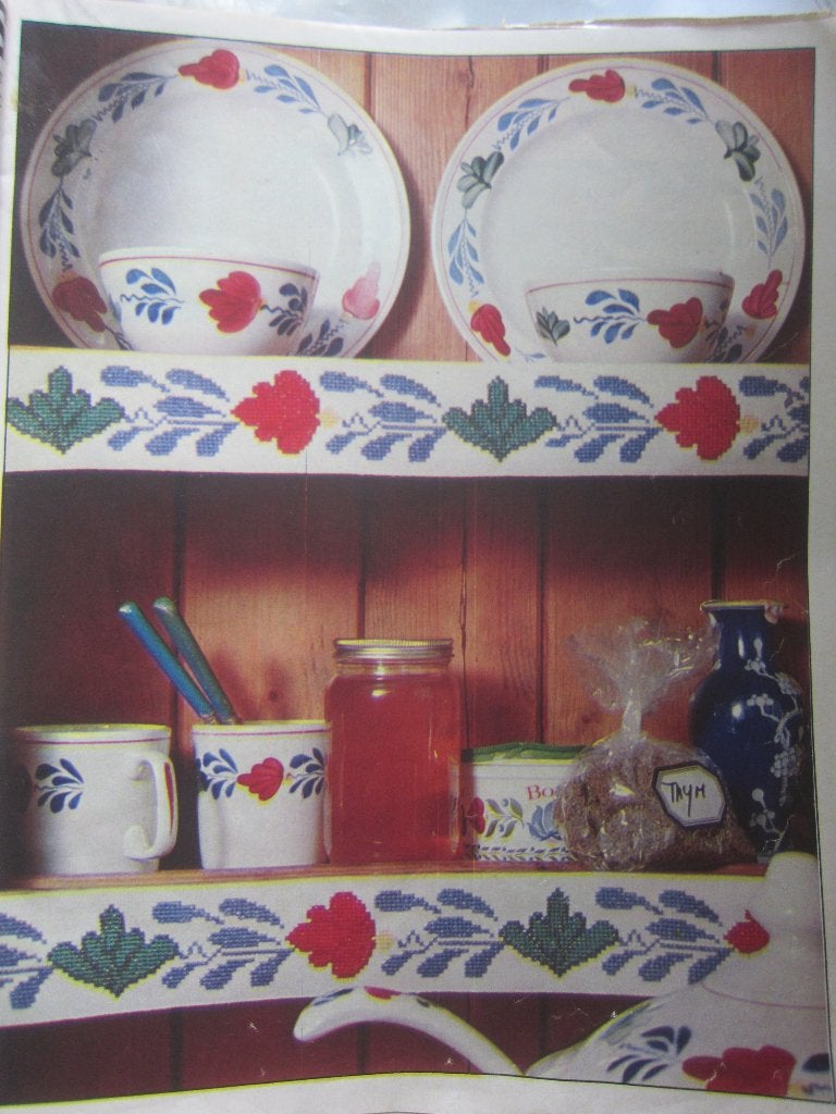 borduurpatroon boerenbont servies   marjolein bastin, Hobby en Vrije tijd, Ophalen of Verzenden, Zo goed als nieuw, Handborduren