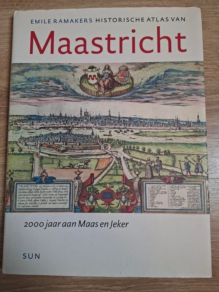 Historische Atlas van Maastricht, Boeken, Ophalen of Verzenden, Zo goed als nieuw, Emile Ramakers