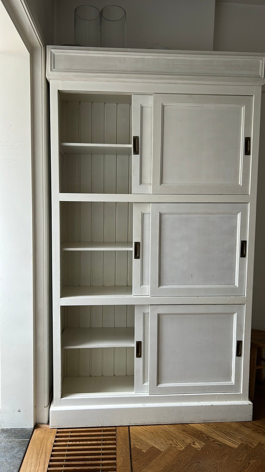 Kast met schuifdeuren wit, Ophalen, Gebruikt, 100 tot 150 cm, 200 cm of meer