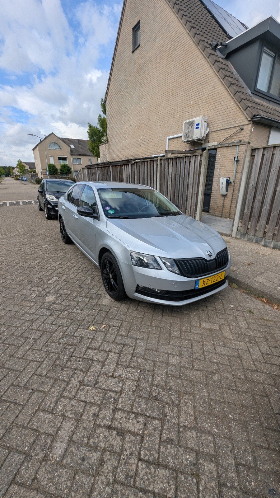 Skoda Octavia 1.5 TSI Greentech 150pk Dsg-7 2019 Grijs, 1195 kg, 1498 cc, 4 cilinders, Origineel Nederlands