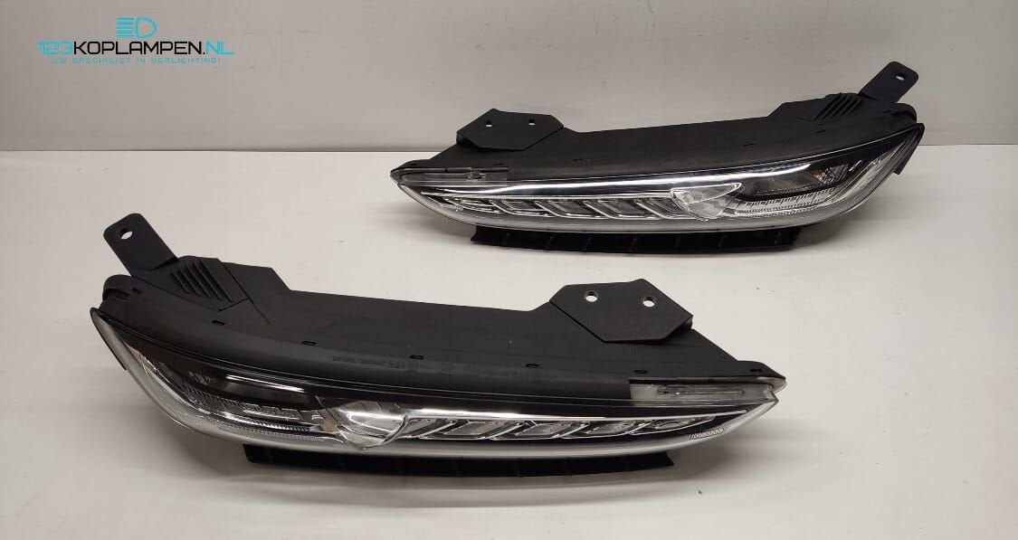 Hyundai Kona Led DRL koplamp links rechts, Ophalen, Gebruikt, -, -