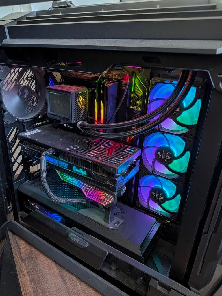 Asus Rog Game PC High End - I7 14700K + RTX4070Ti, Computers en Software, Ophalen of Verzenden, Zo goed als nieuw, 4 Ghz of meer