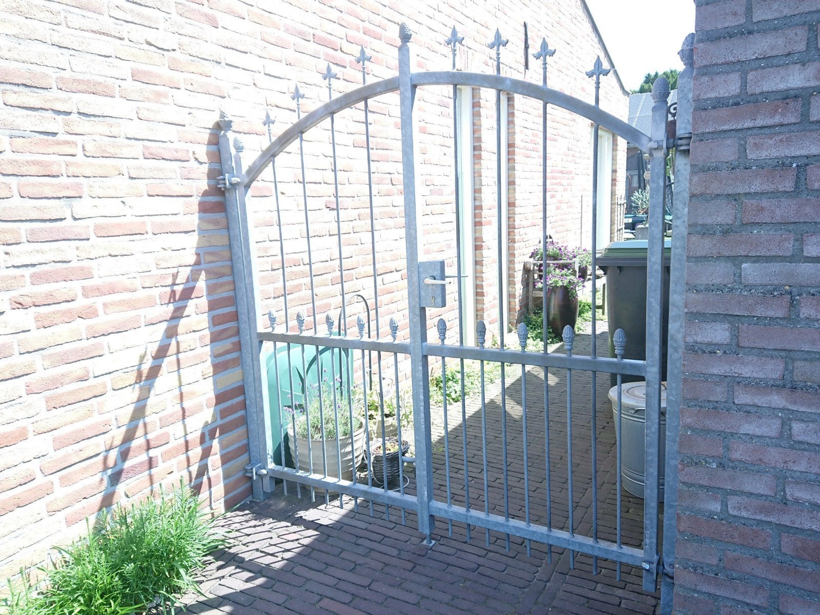 Te koop volledig gegalvaniseerde sier poort., Tuin en Terras, Tuinpoorten, Ophalen, Zo goed als nieuw, 150 tot 200 cm, IJzer