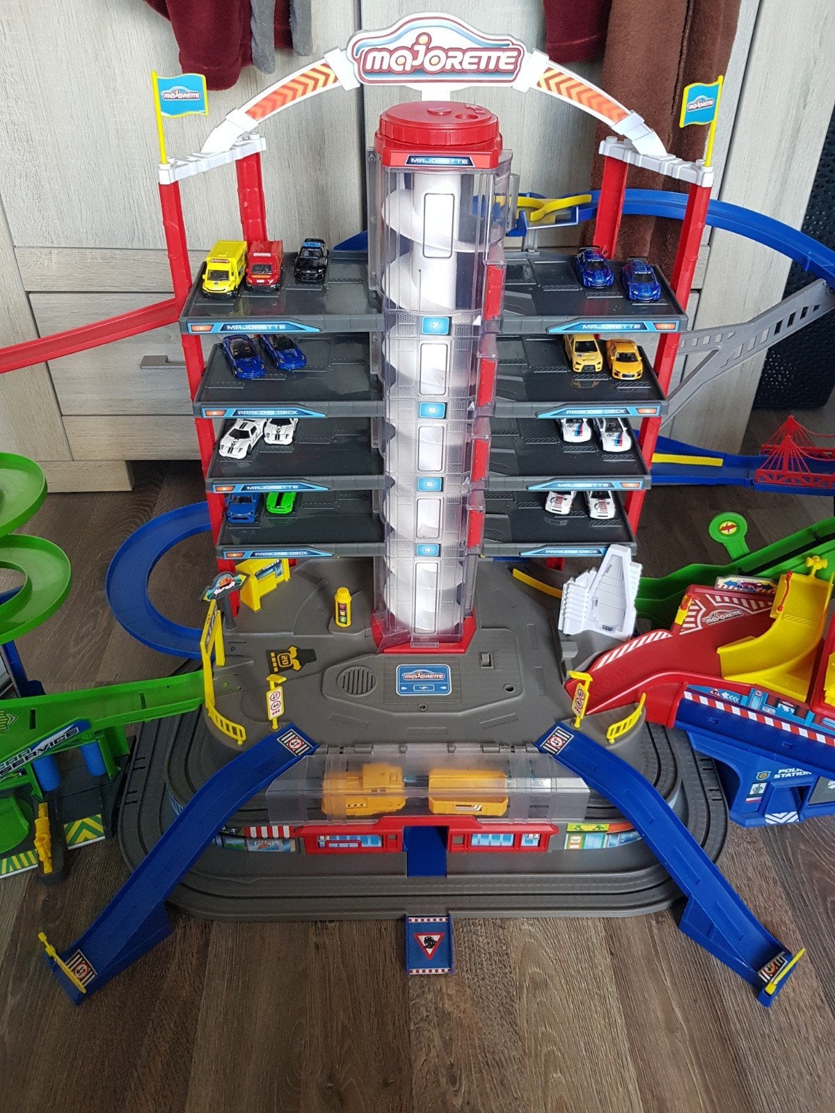 Majorette Super City Garage - Grote Parkeergarage Speelset, Ophalen, Gebruikt