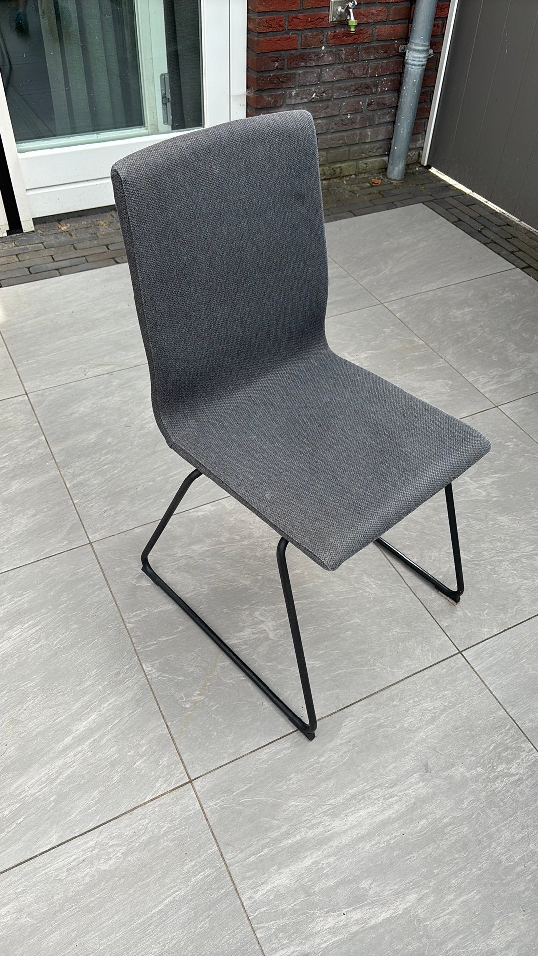 Ikea stoel grijs 2 stuks, Huis en Inrichting, Ophalen, Gebruikt, Grijs, Twee