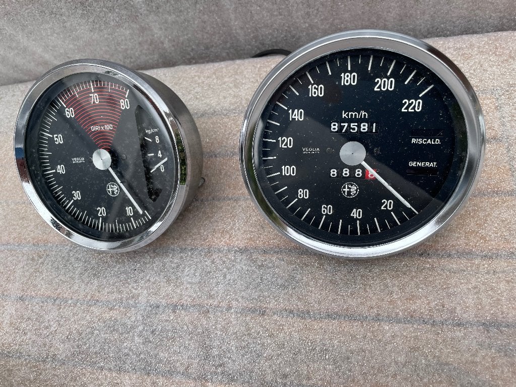Alfa Romeo 105 GT Bertone Junior, 1750 GTV km/toeren teller, Ophalen of Verzenden, Gebruikt, Alfa Romeo