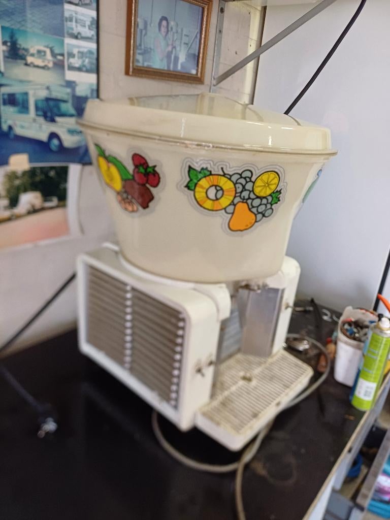 ranja milkshake automaat  vintage +-1950, Ophalen, Gebruikt