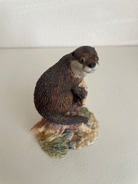 Otter Beeldje Border Fine Arts 'River Watch', Als Nieuw, Ophalen of Verzenden, Zo goed als nieuw, Dier