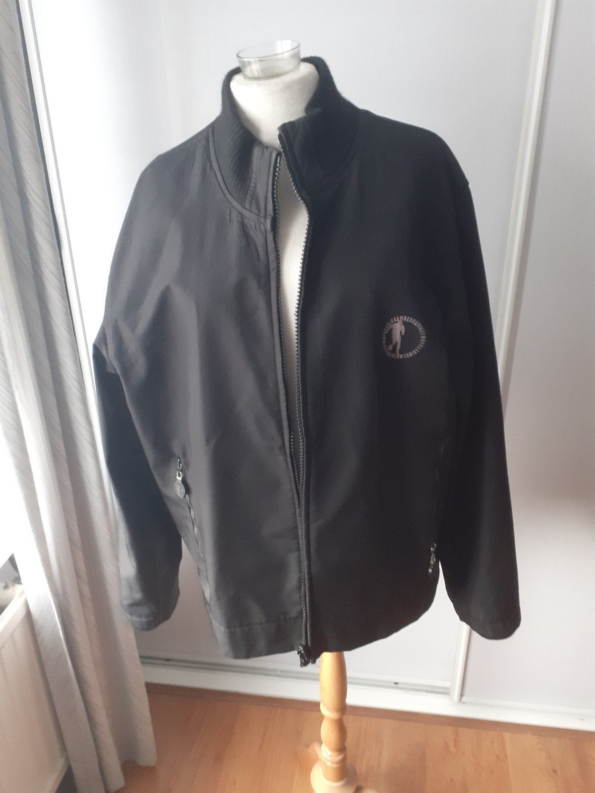 DIKKER ZWART BIKKEMBERGS JASJE MAAT L, Kleding | Heren, Maat 52/54 (L), Zwart, Ophalen of Verzenden, Zo goed als nieuw