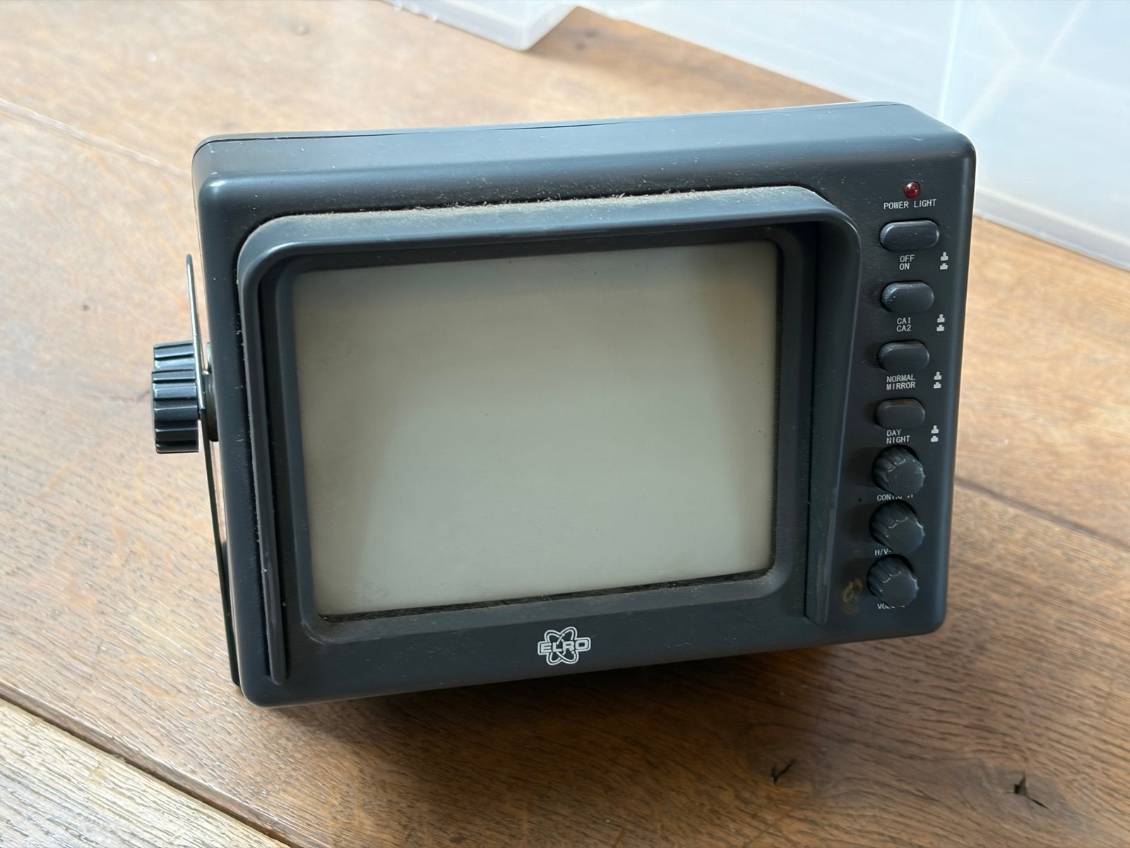 Vintage ELRO Draagbare Monitor - Ideaal voor Retro Gaming, Overige merken, Gebruikt, Ophalen of Verzenden, Minder dan 40 cm