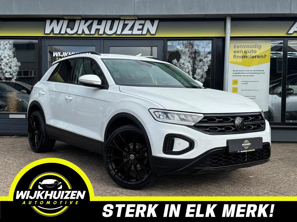 Volkswagen T-Roc 1.0 TSI R-Line met 20 Inch ! Bomvol opties, Auto's, Volkswagen, Voorwielaandrijving, Stof, Gebruikt, Zwart