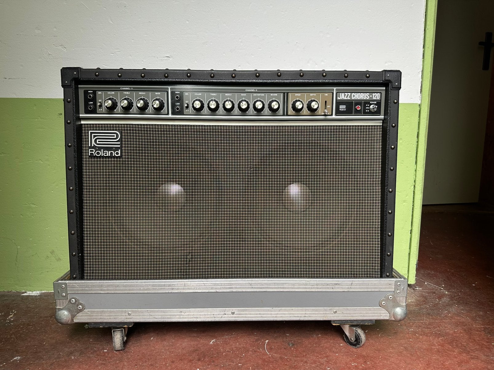 Roland JC-120 Jazz Chorus 1979-1983, Ophalen, Gebruikt, Gitaar, 100 watt of meer