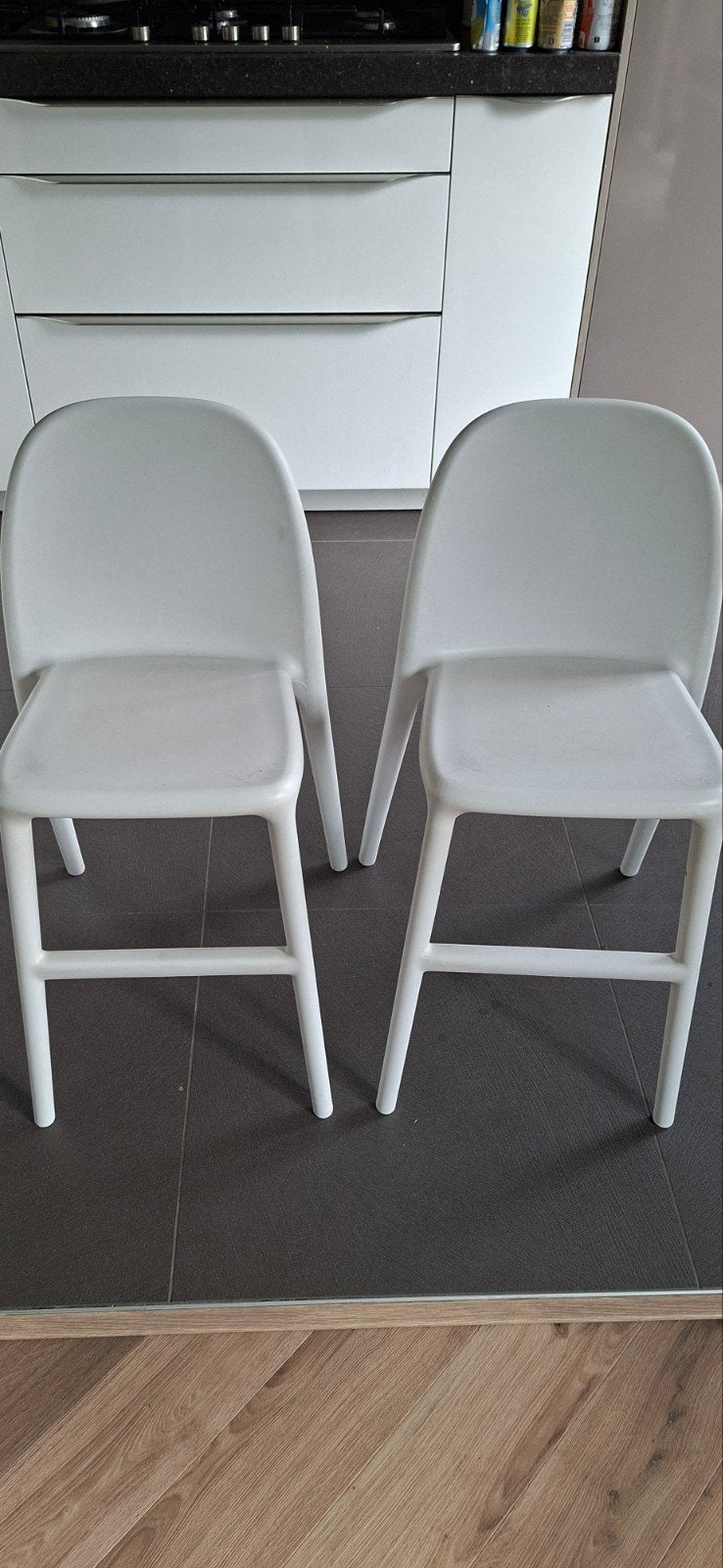 2 witte IKEA kinderstoeltjes ( Urban), Ophalen, Gebruikt, Overige typen
