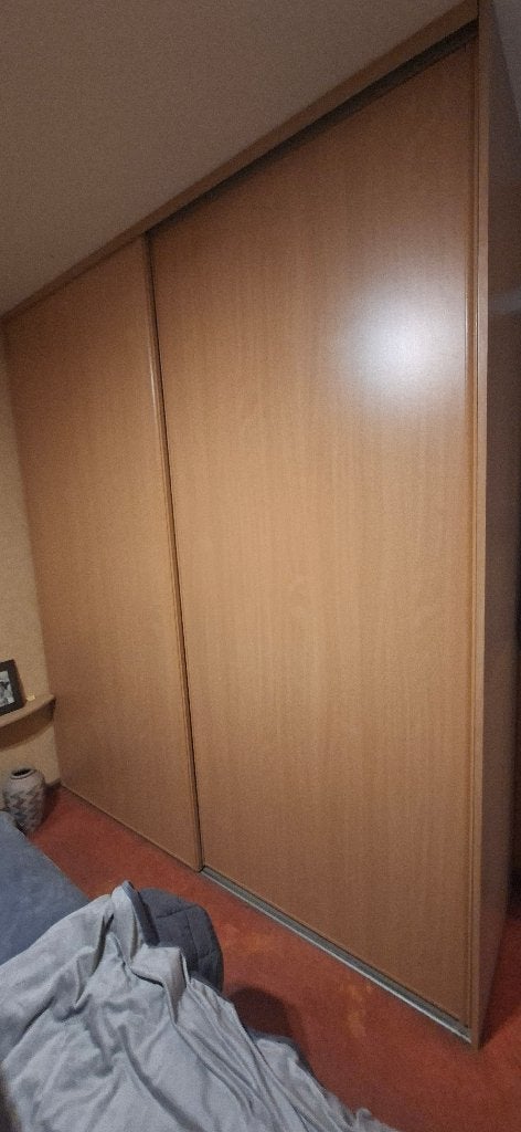 Kastdeuren met rail, Ophalen, 200 cm of meer, Met plank(en), Zo goed als nieuw