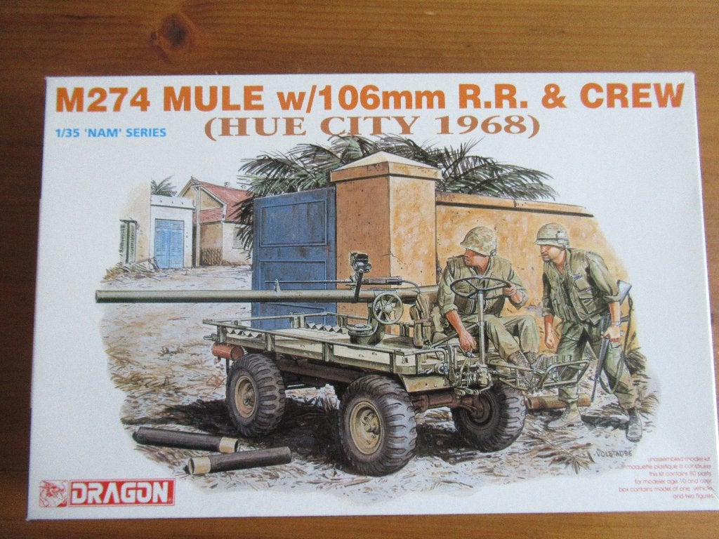 M274 Mule w/106mm R.R. & crew (Dragon 1/35), Hobby en Vrije tijd, Modelbouw | Auto's en Voertuigen, Overige merken, 1:32 tot 1:50