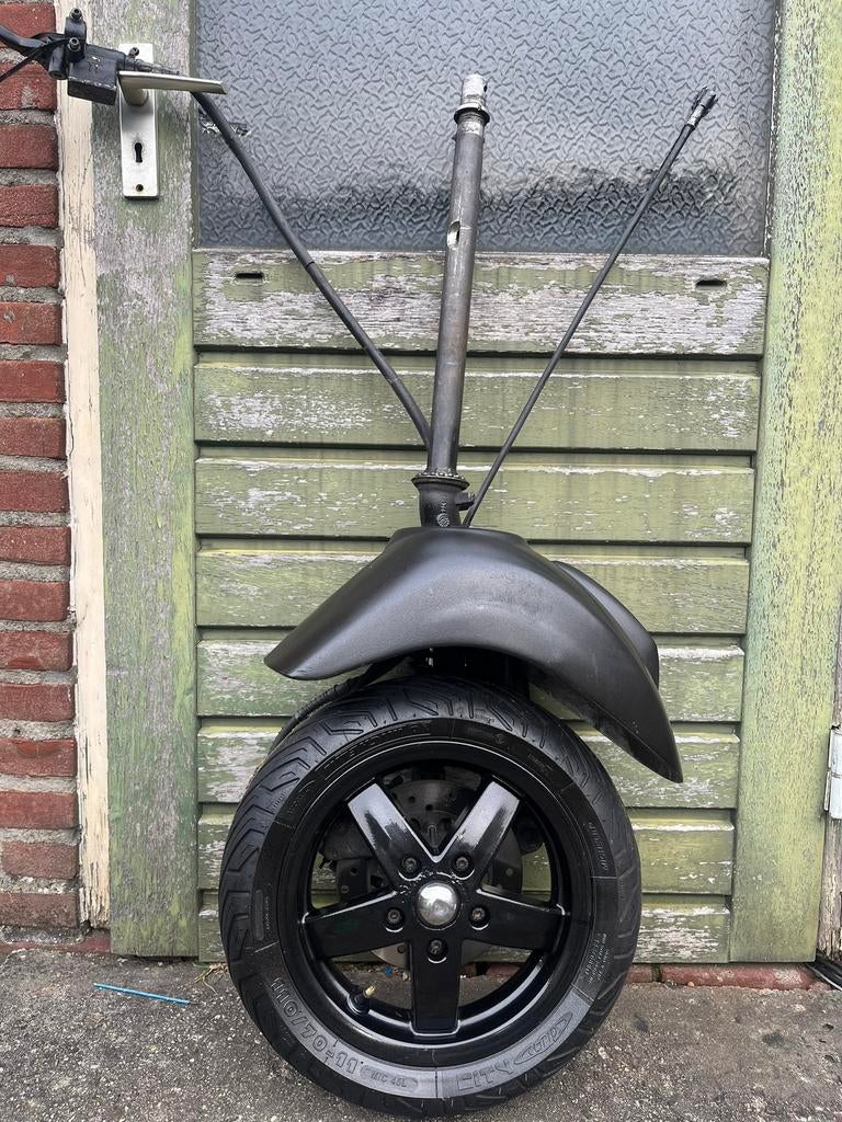Vespa lx vork, Ophalen