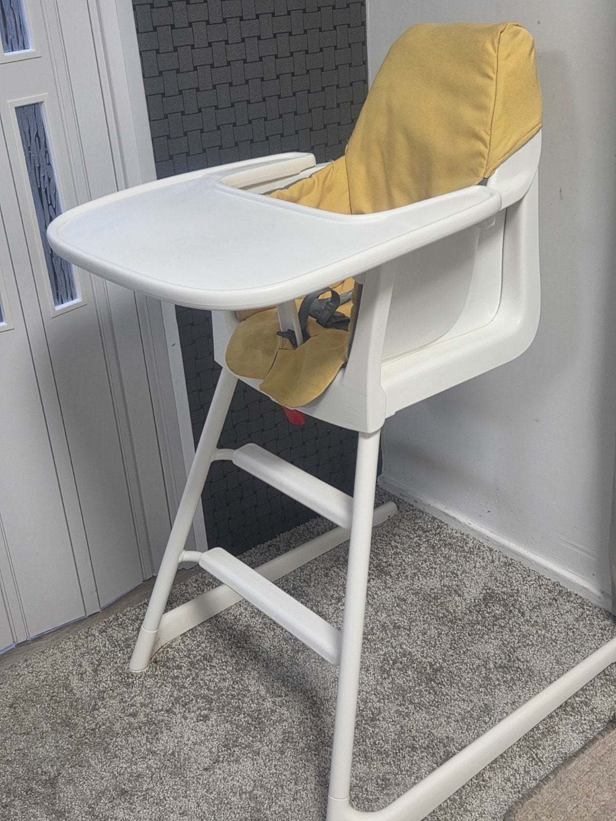 Ikea Antilop kinderstoel met kussen, Ophalen of Verzenden, Gebruikt, Overige typen, Aanschuifbaar