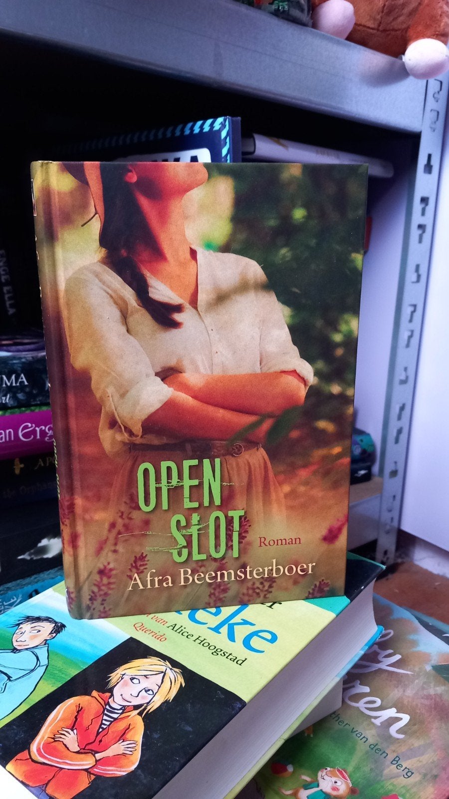 Open Slot - Roman van Afra Beemsterboer gesigneerd, Ophalen of Verzenden, Gelezen, Afra Beemsterboer, Nederland