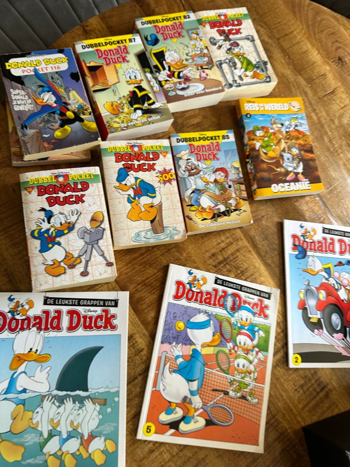 Grote collectie Donald Duck stripboeken en pockets, Meerdere stripboeken, Ophalen of Verzenden, Gelezen