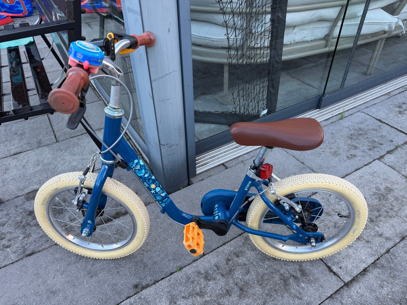 Decathlon BTWIN kinderfiets 14inch, Ophalen, Zijwieltjes, Gebruikt, Velgrem