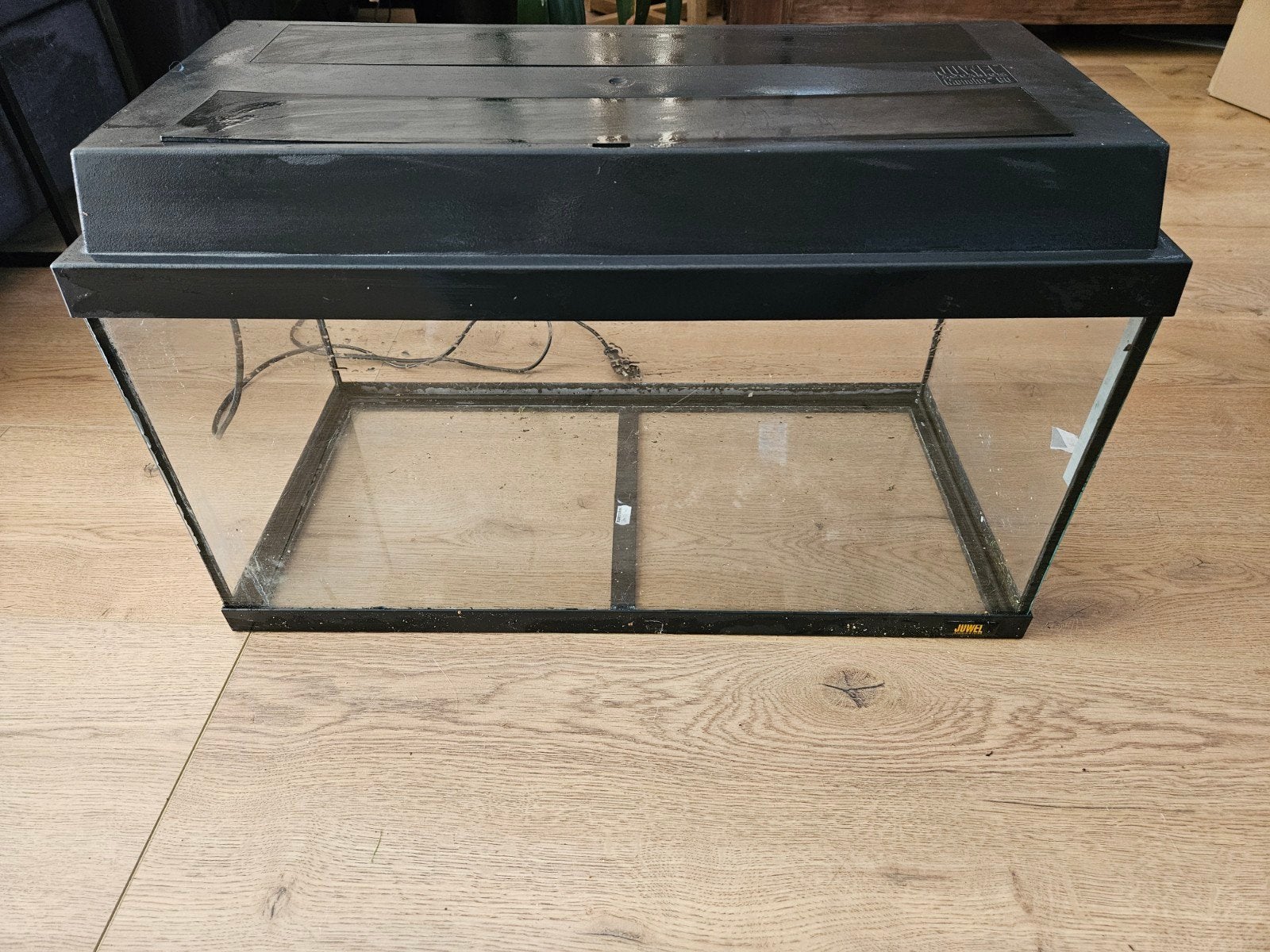 Aquarium juwel 60 x 30, Dieren en Toebehoren, Vissen | Aquaria en Toebehoren, Ophalen of Verzenden