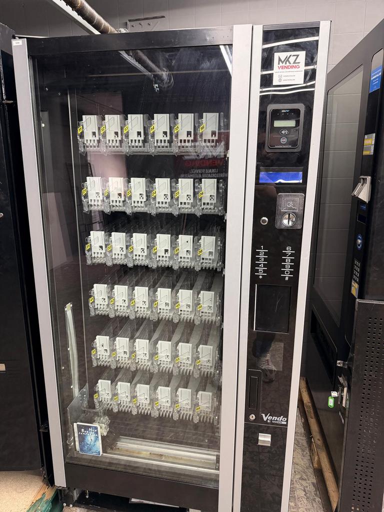 Vendo drankautomaat met lift, refurbished + garantie, Verzamelen, Automaten | Overige, Zo goed als nieuw, Ophalen of Verzenden