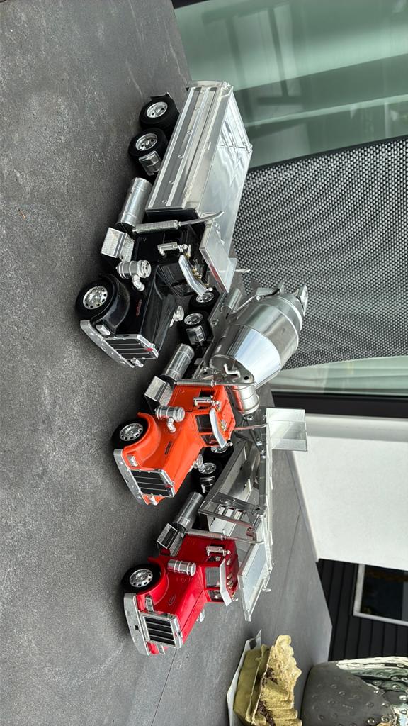 3x New Ray Kenworth betonmixer kieper autotransporter 1/32, Ophalen of Verzenden, Zo goed als nieuw, Bus of Vrachtwagen, Overige merken