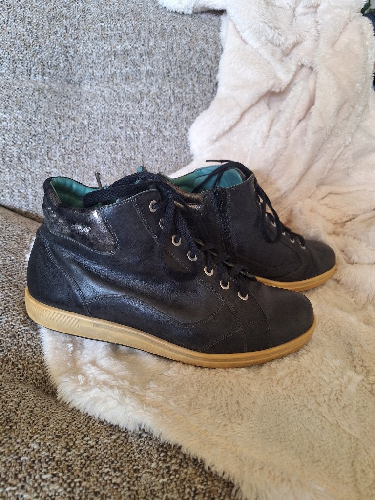 Leuke schoenen van Durea, Durea, Zwart, Ophalen of Verzenden, Sneakers of Gympen