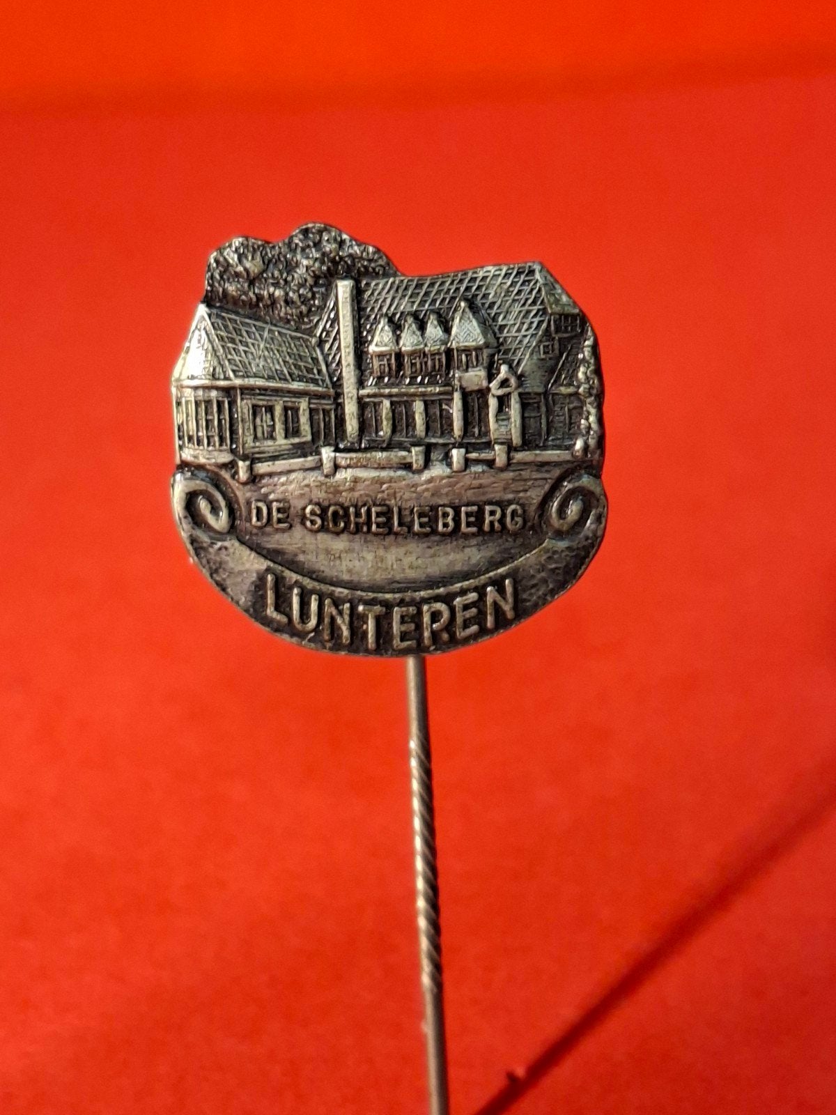 DE SCHELEBERG LUNTEREN, Ophalen of Verzenden