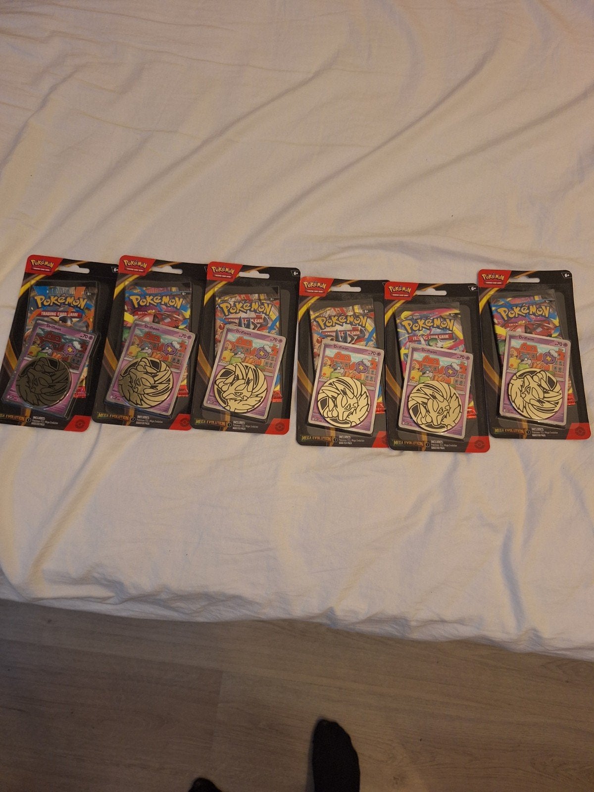 6x Pokémon Mega Evolution Booster Packs met munt, Ophalen of Verzenden, Nieuw, Booster