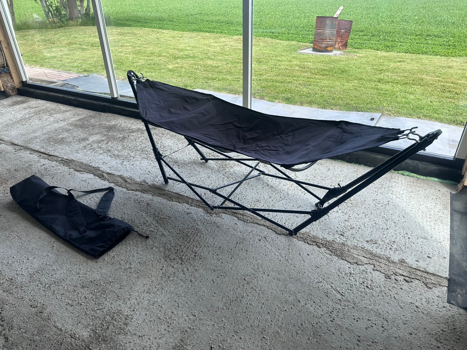 Opvouwbare hangmat ZGAN zwart, Tuin en Terras, Hangmatten, Opvouwbaar, Ophalen of Verzenden, Zo goed als nieuw, Eenpersoons