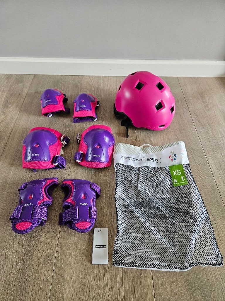 Skate beschermers en helm Oxelo., Kinderen en Baby's, Speelgoed | Buiten | Rolschaatsen, Zo goed als nieuw, Kinderen, Verstelbaar