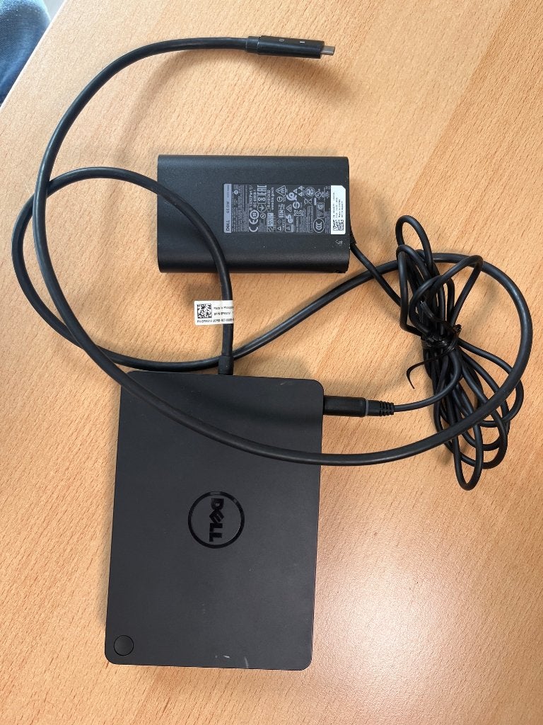 Dell Docking Station WD15 met 65W Dell adapter, Computers en Software, Ophalen of Verzenden, Zo goed als nieuw, Dell, Docking station