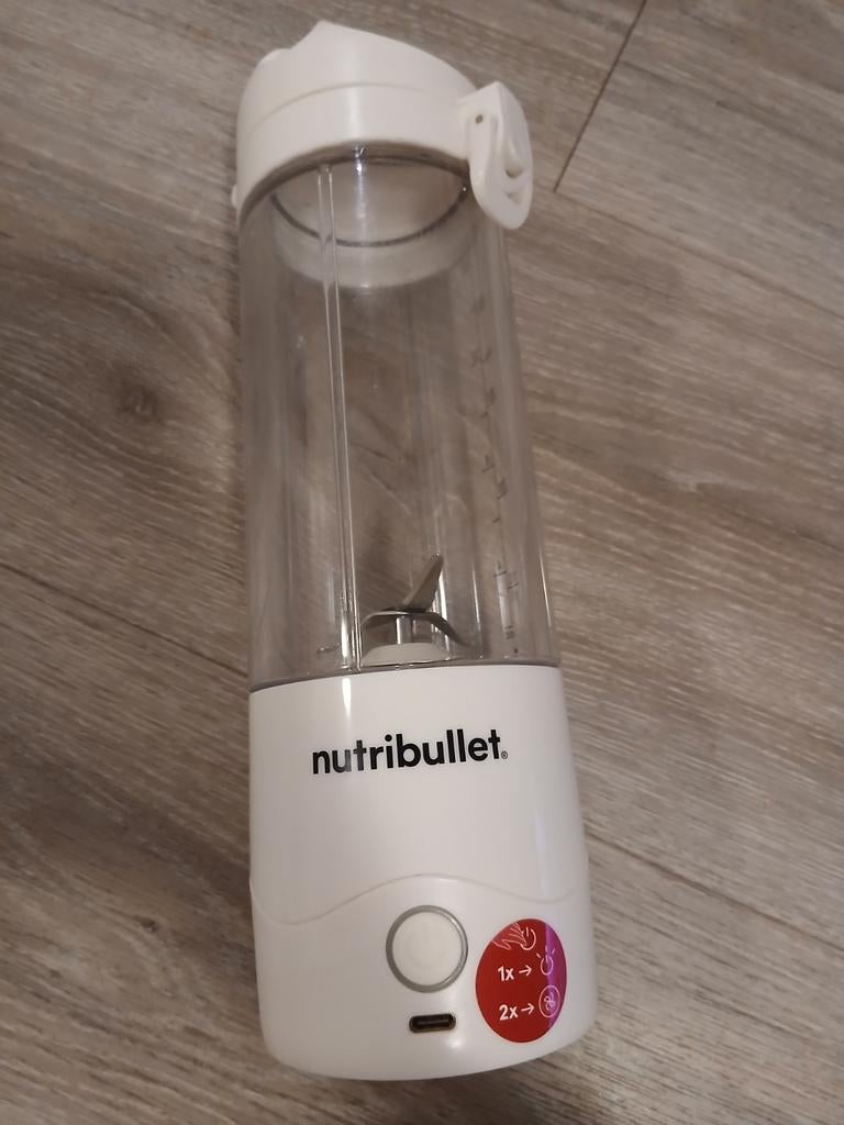 Nutribullet Portable Blender - Zo goed als nieuw, Ophalen of Verzenden, Zo goed als nieuw, Blender to go