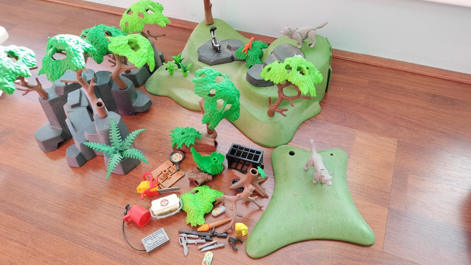 Playmobil Eiland met campeer accessoires, Ophalen of Verzenden, Zo goed als nieuw, Complete set