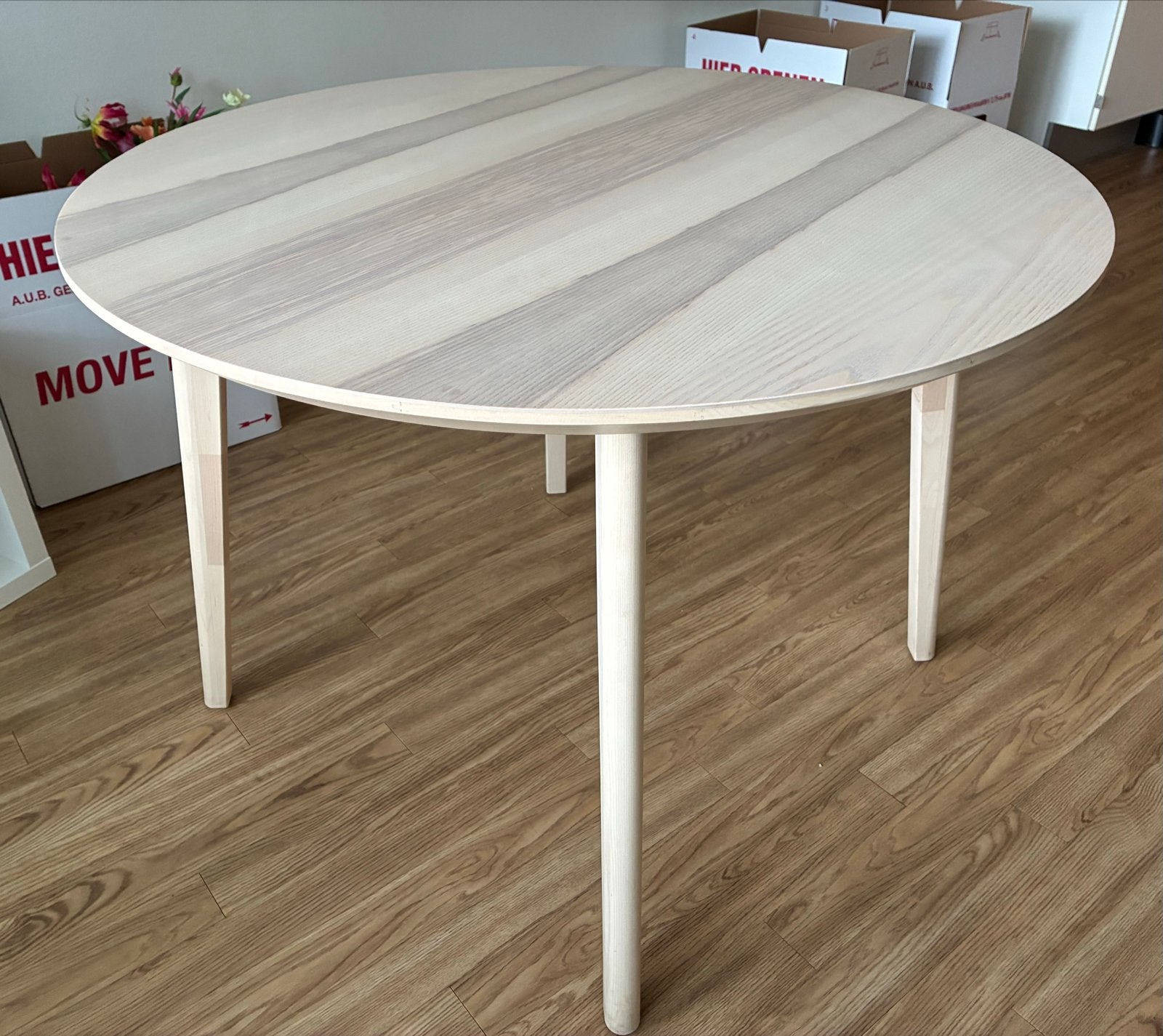 Lisabo eettafel essenfineer 105cm - Zo goed als nieuw, Huis en Inrichting, Tafels | Eettafels, Ophalen, 100 tot 150 cm, Rond, Zo goed als nieuw
