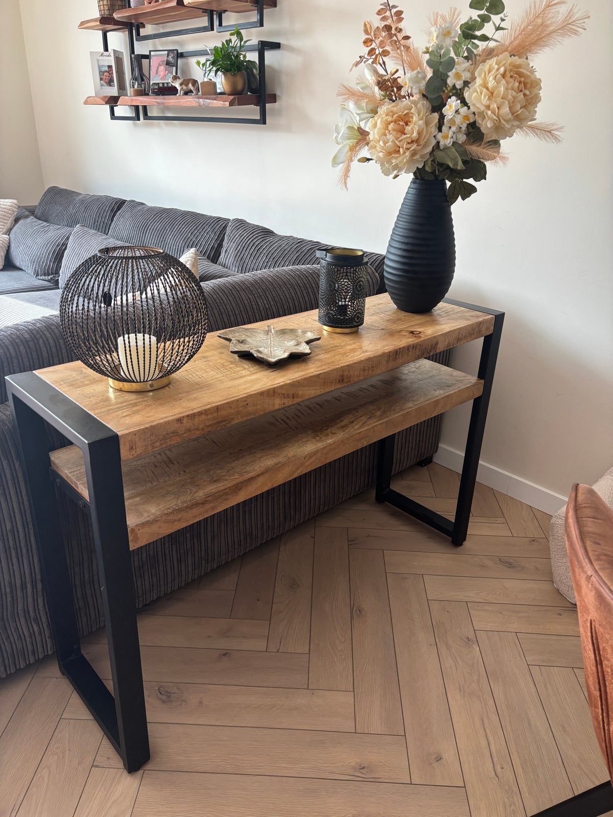 Sidetable van mangohout met metalen frame, Ophalen, 100 tot 150 cm, Zo goed als nieuw, Overige houtsoorten
