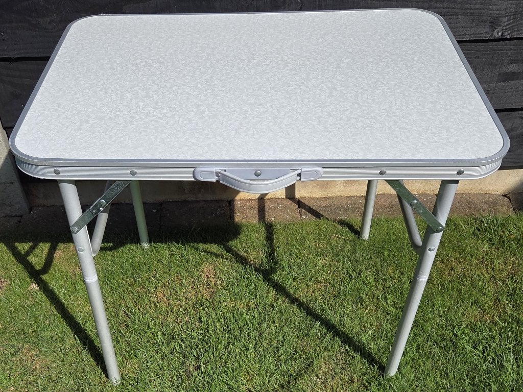 Kleine campingtafel, Ophalen, Gebruikt, Campingtafel