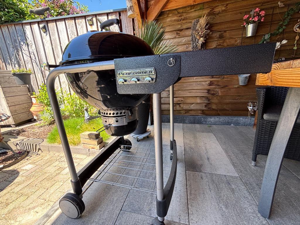 TE Koop BBQ Weber Performance, Ophalen, Zo goed als nieuw, WEBER BBQ