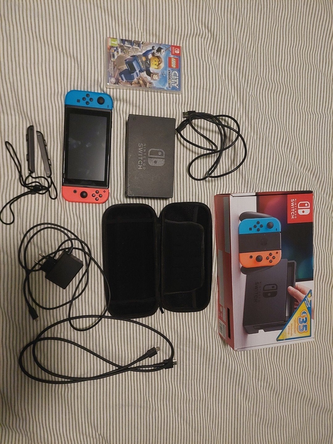 Nintendo Switch (2019 Upgrade) met LEGO City Undercover, Switch 2019 Upgrade, Met games, Met 2 controllers, Ophalen of Verzenden