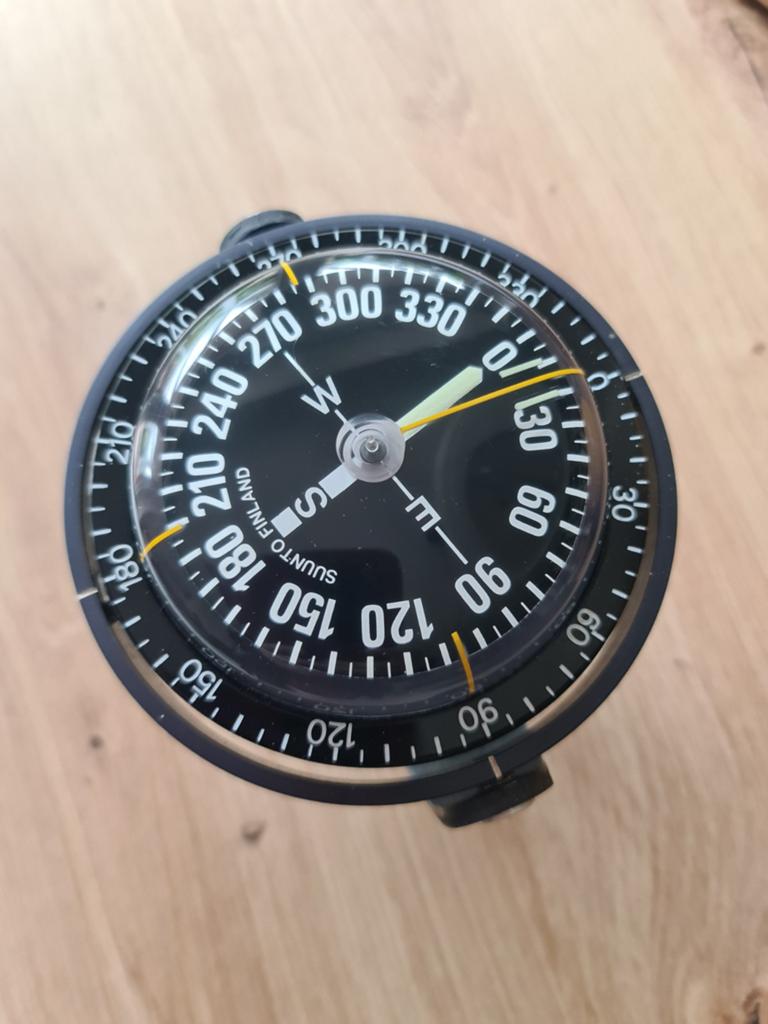 Vintage Suunto Finland kompas Type K-12, Ophalen of Verzenden, Motor en Techniek