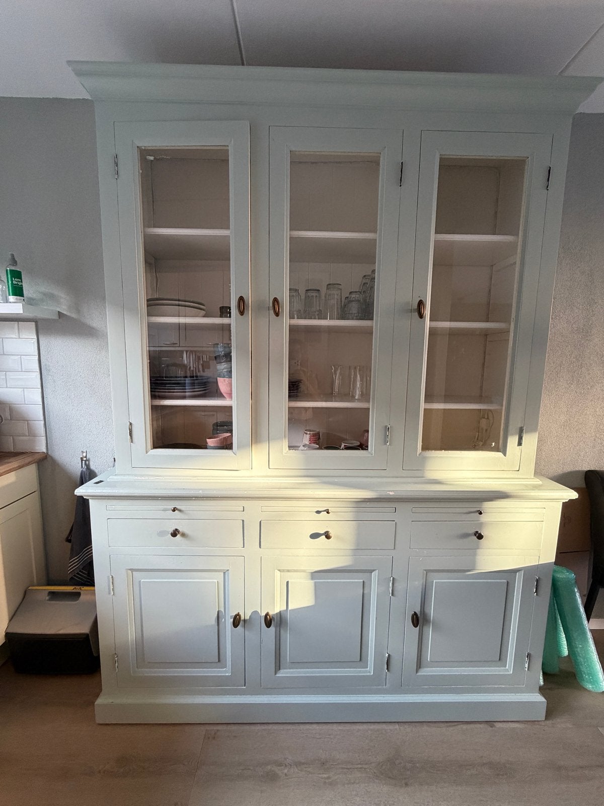 Massief houten buffetkast - Zachtgroen - 175x45x230cm, Huis en Inrichting, Ophalen, Gebruikt, 200 cm of meer, 150 tot 200 cm