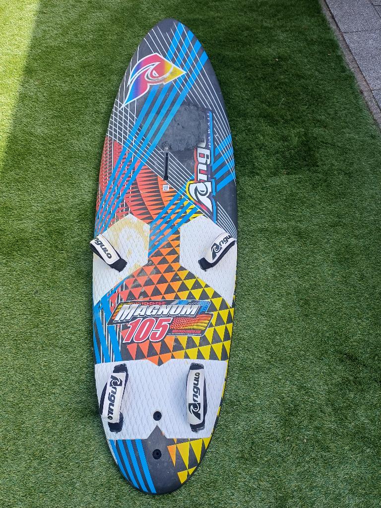 Boards, masten, zeilen, trapezes, boardbag, Verzenden, Gebruikt, Complete set, Met mast
