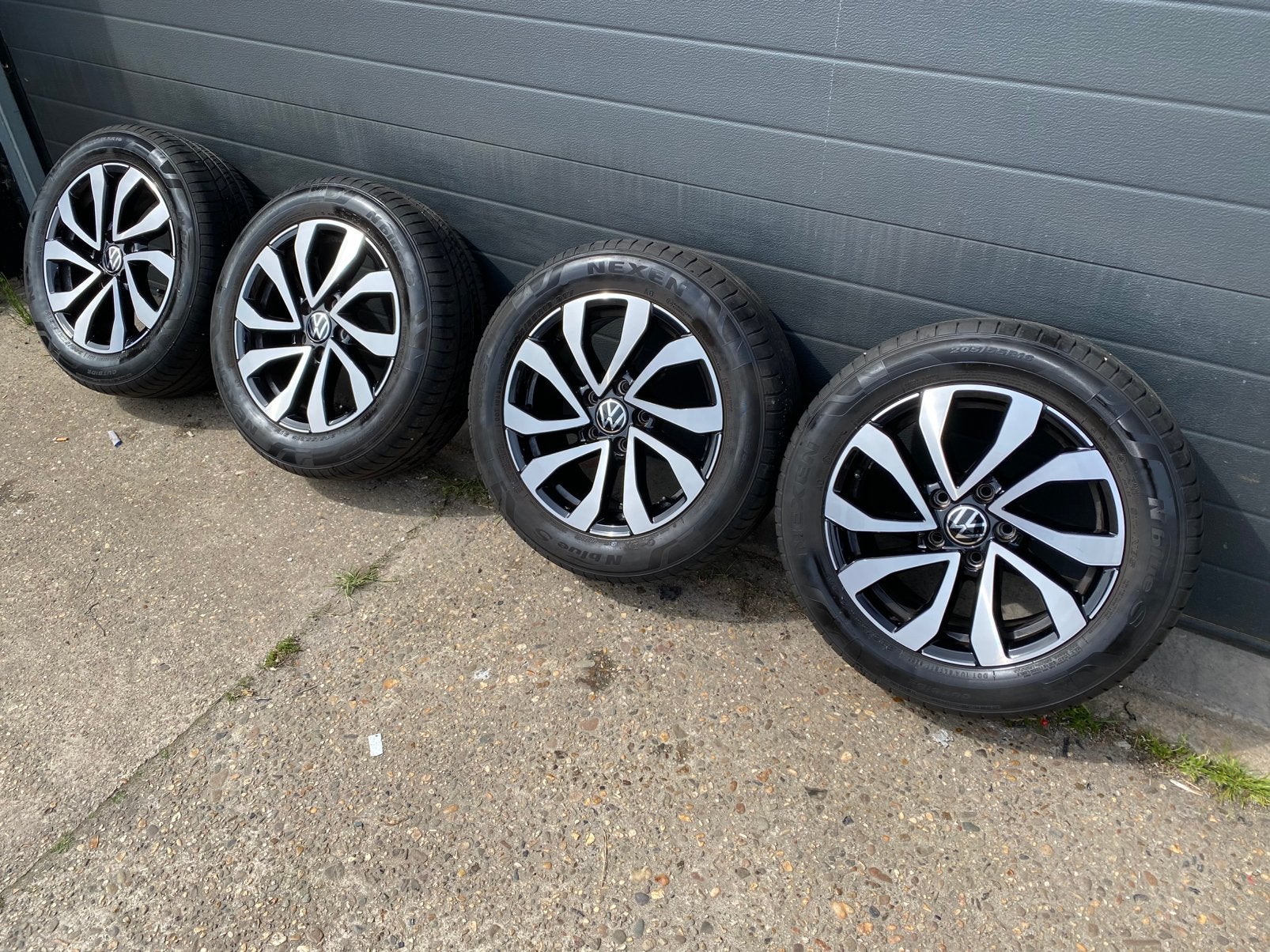 VW GOLF 7 8 8.5 Galway 16 inch velgen met zomerbanden, Auto-onderdelen, Velg(en), 16 inch, Personenwagen, Zomerbanden