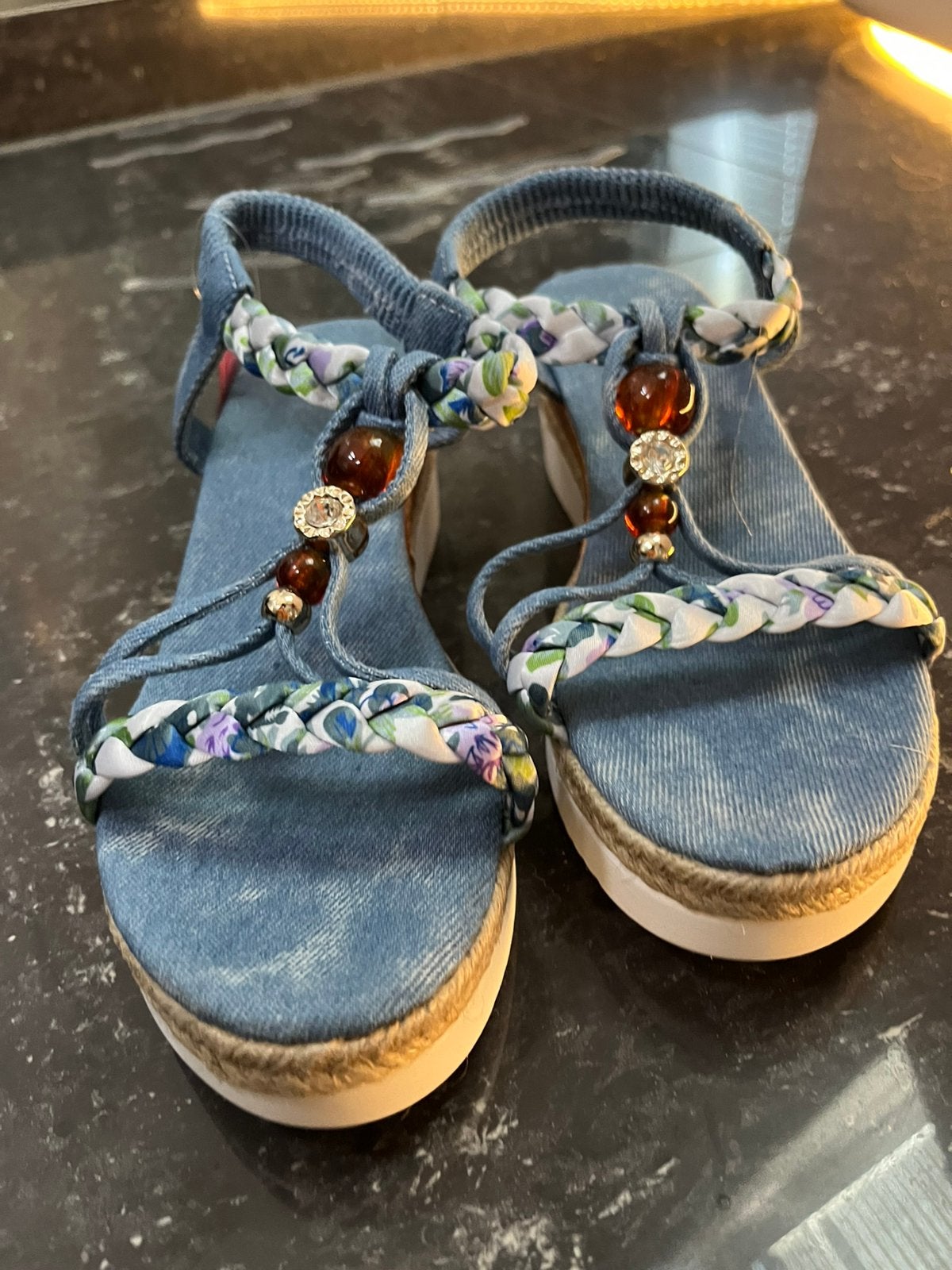 Sandalen met sleehak maat 36 NIEUW, Blauw, Nieuw, Sandalen of Muiltjes, Ophalen of Verzenden
