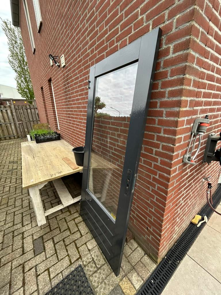 Achterdeur 93x211,5 gratis ral 7021, Doe-het-zelf en Verbouw, Kozijnen en Schuifpuien, Deurkozijn, Zo goed als nieuw, 150 tot 225 cm