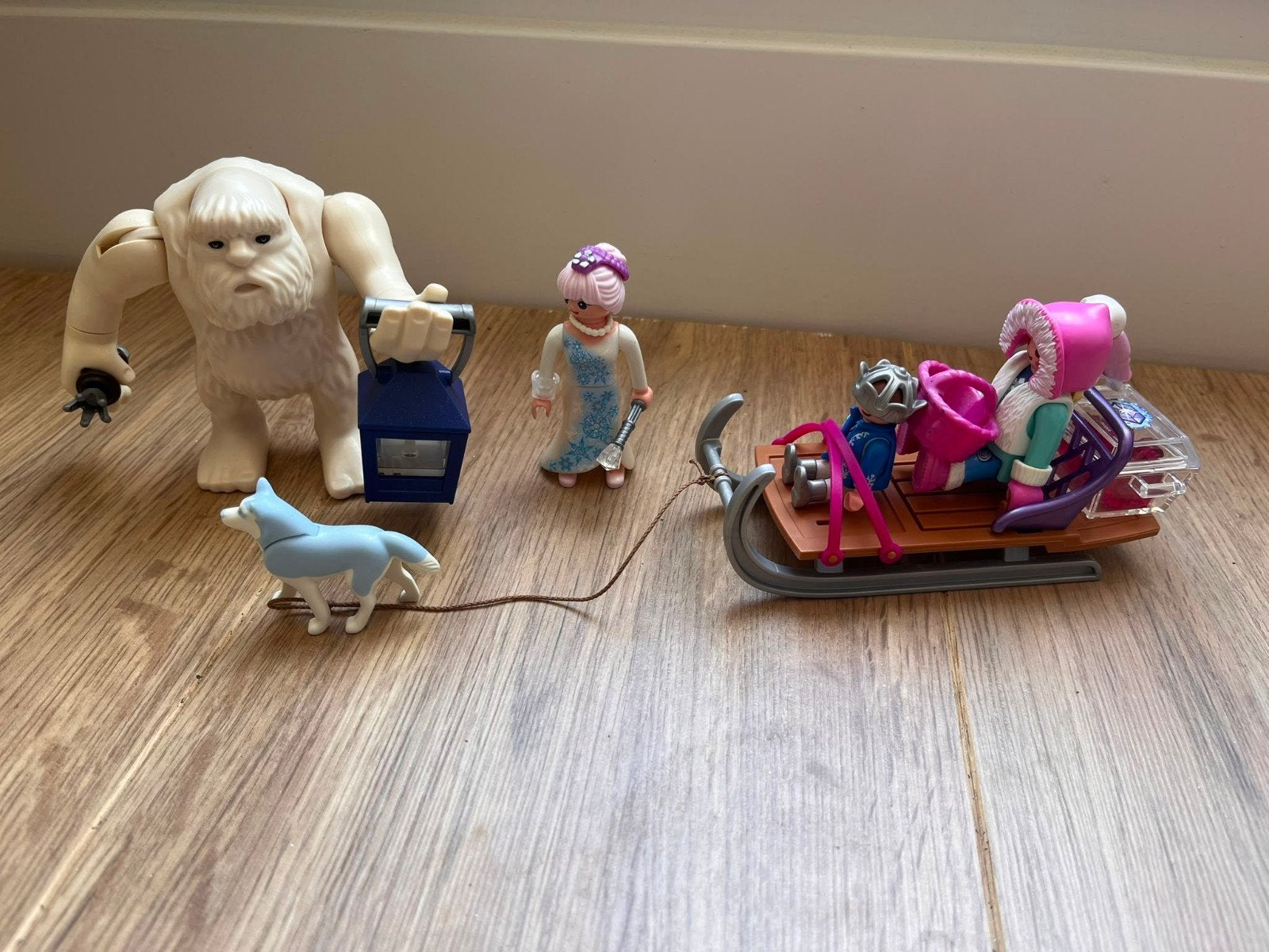 Playmobil Winter Set: Yeti, Slee en Figuren 9473, Ophalen of Verzenden, Zo goed als nieuw, Complete set