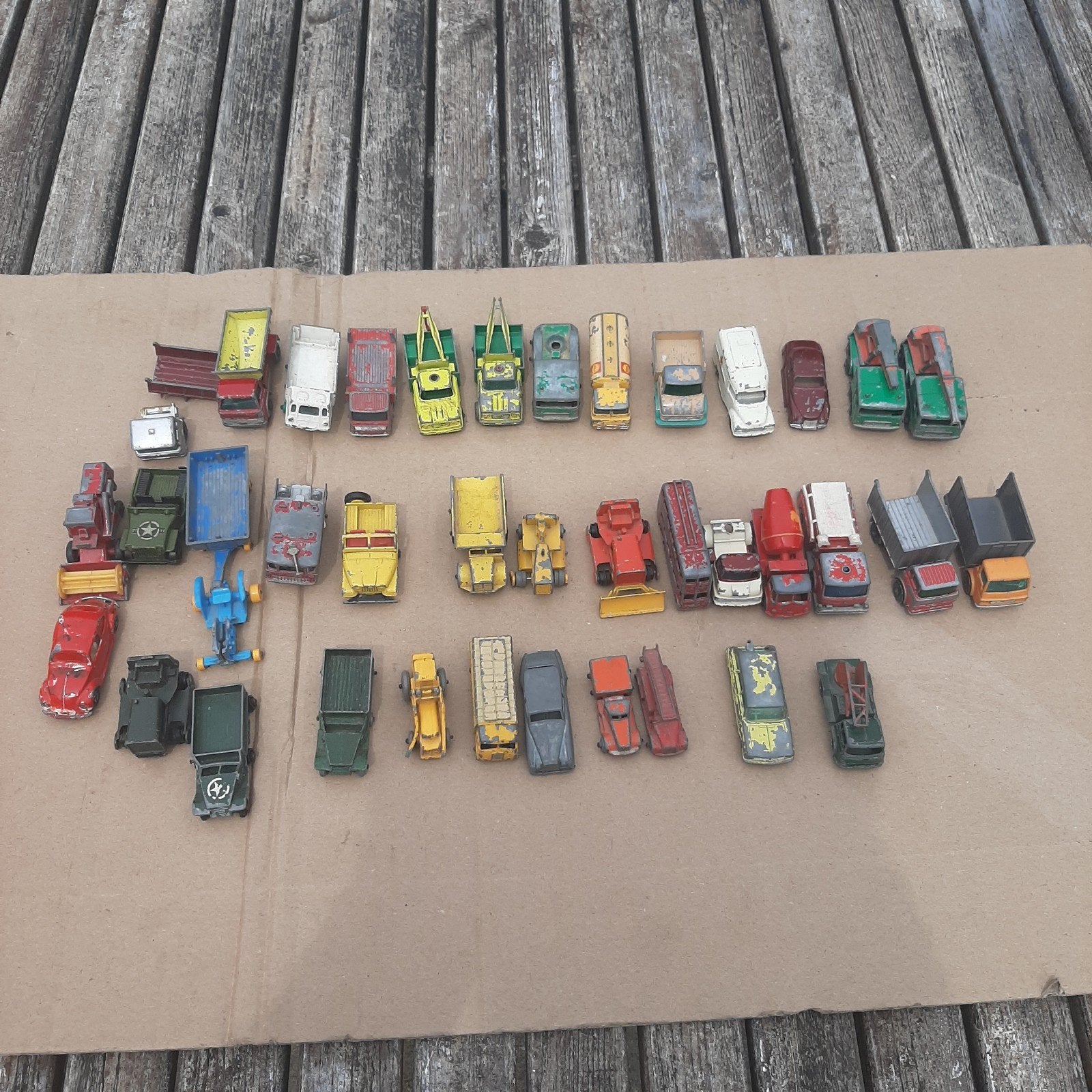 Diverse, bespeelde oude lesney modellen, Ophalen of Verzenden, Gebruikt, Auto, Lesney